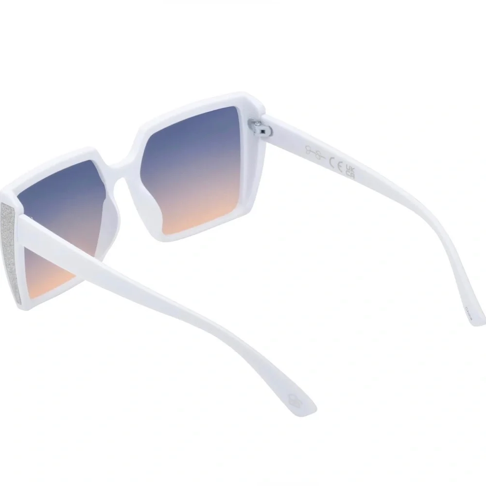 Jessica Simpson J6207 white glamourous silver sparkle Square UV400‎ Sunglasses